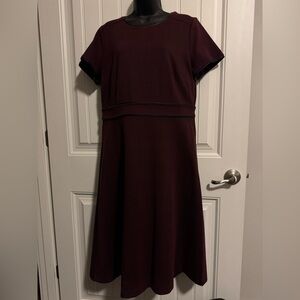 Ann Taylor Short-Sleeve A-Line Midi Dress in Deep Plum